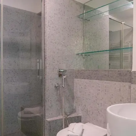 Easytopstay - Piazza Venezia Charming&bright Roma