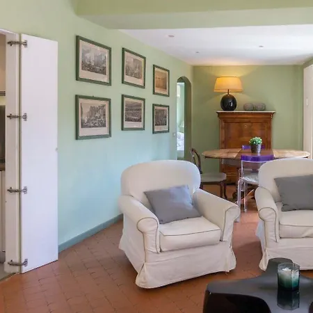 Easytopstay - Piazza Venezia Charming & Bright *