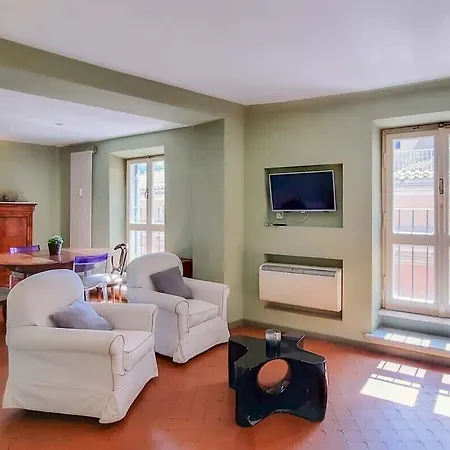 Appartement Easytopstay - Piazza Venezia Charming & Bright